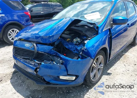2018 Ford Focus Se z USA, uszkodzony, nr VIN 1FADP3FE8JL238024